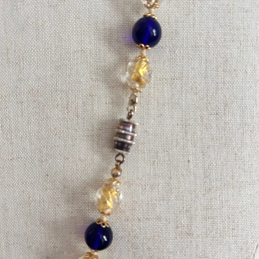 VINTAGE ALABASTER, BLUE, GREEN AND GOLD FOIL BEADS GLASS by Alexander Lee - Picture 4 of 4